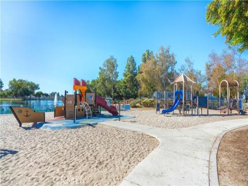 3318 W Borchard  , Santa Ana, CA