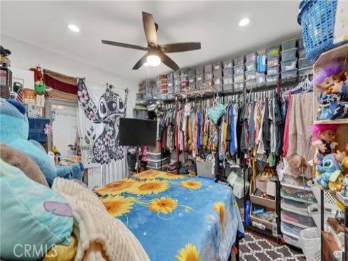 2926 W La Verne  , Santa Ana, CA