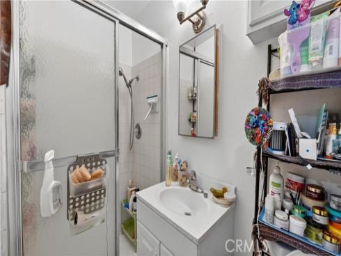 2926 W La Verne  , Santa Ana, CA