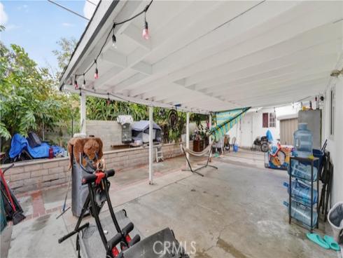 2926 W La Verne  , Santa Ana, CA