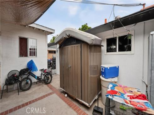 2926 W La Verne  , Santa Ana, CA