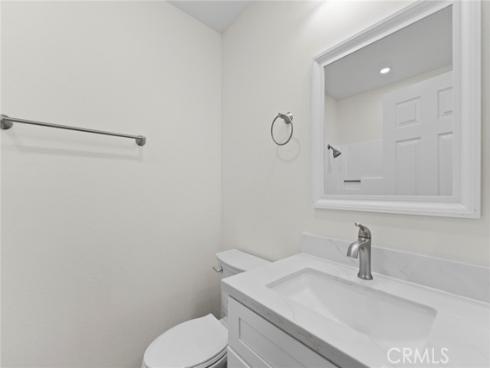 711 W 1st   E101, Santa Ana, CA