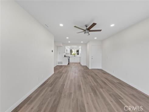 711 W 1st  , Santa Ana, CA