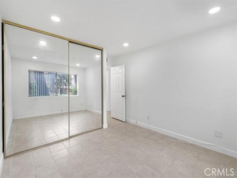 1044  Cabrillo Park  B , Santa Ana, CA