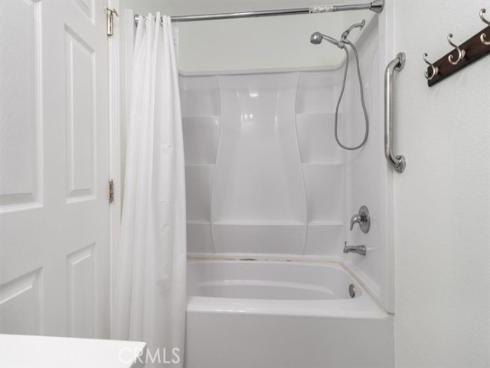 1044  Cabrillo Park  B , Santa Ana, CA