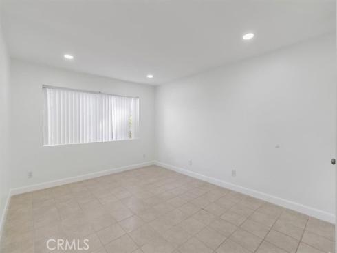 1044  Cabrillo Park  B , Santa Ana, CA