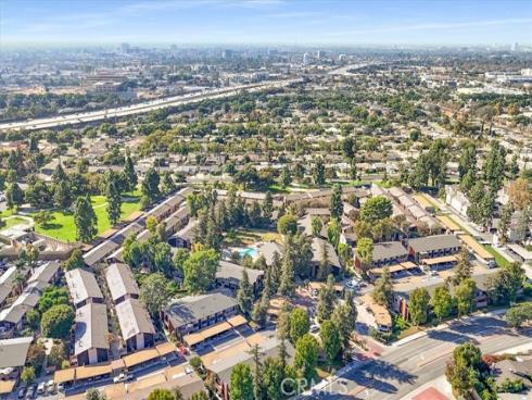 1044  Cabrillo Park  B , Santa Ana, CA
