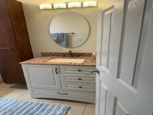 1000 W Macarthur 100 , Santa Ana, CA