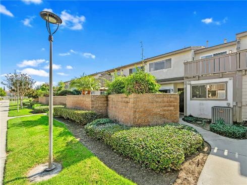 5132 W. 1st Street B