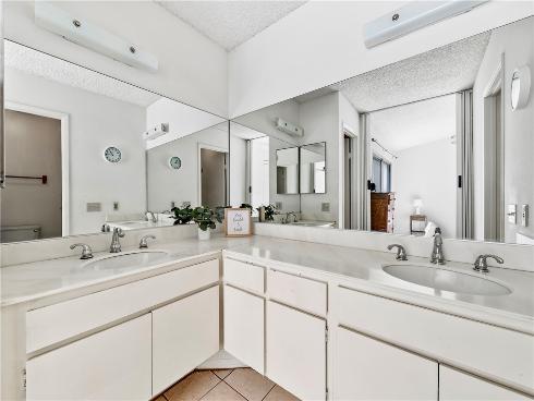 5132 W 1st  B  Street, Santa Ana, CA