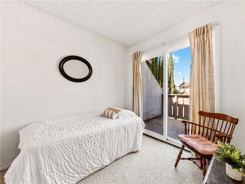 5132 W 1st  B  Street, Santa Ana, CA