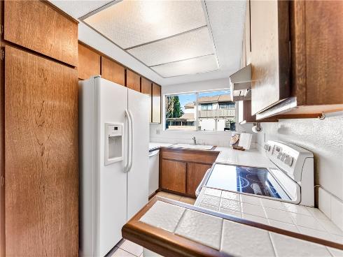 5132 W 1st  B  Street, Santa Ana, CA