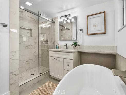 18672  Spaulding  , Santa Ana, CA