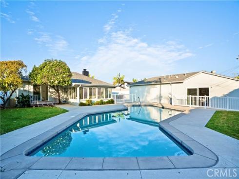 18672  Spaulding  , Santa Ana, CA