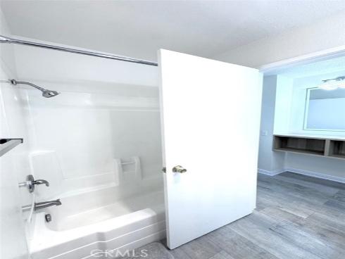 600 W 3rd , Santa Ana, CA