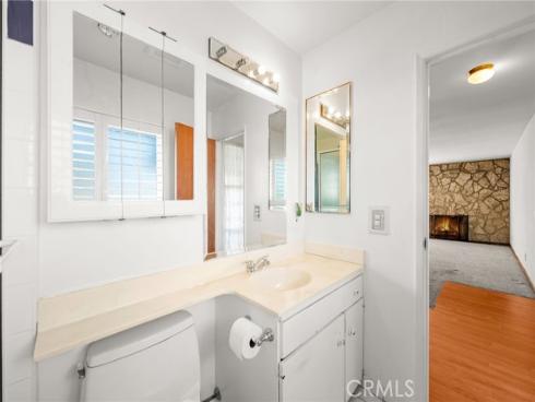 2040 W Glenwood  , Santa Ana, CA