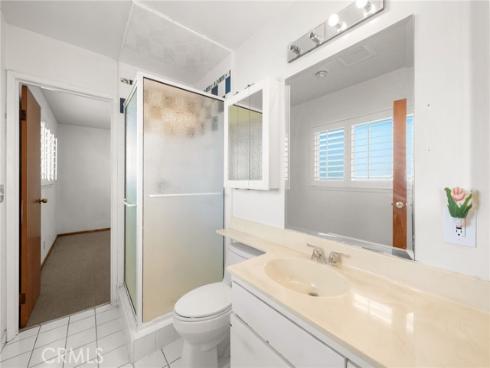 2040 W Glenwood  , Santa Ana, CA