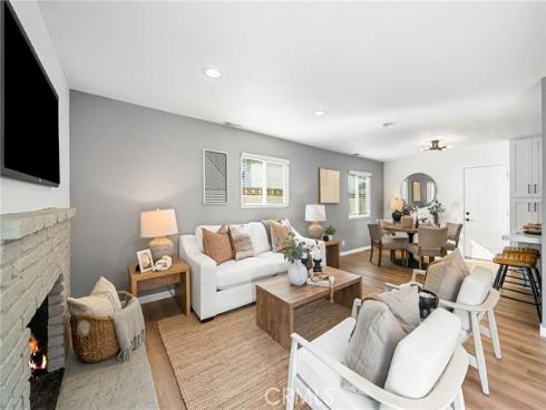 621 S Corta  , Santa Ana, CA