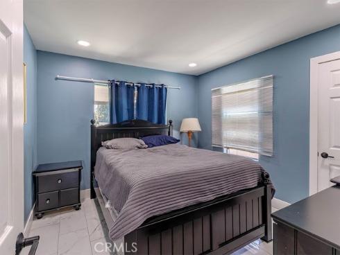 1130 W Chestnut  , Santa Ana, CA