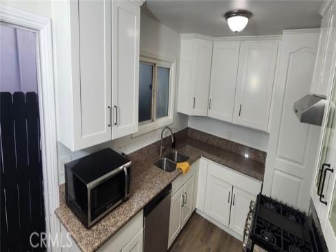 1221 N Ross  , Santa Ana, CA