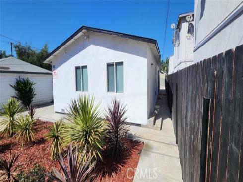 1221 N Ross  , Santa Ana, CA