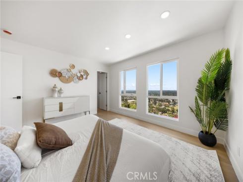 12284  Circula Panorama  , Santa Ana, CA