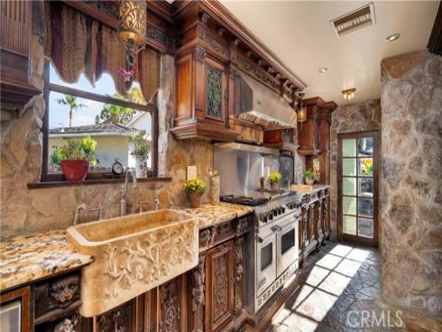 2510 N Park   Boulevard, Santa Ana, CA