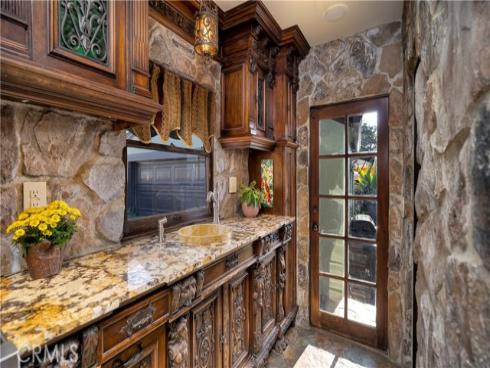 2510 N Park   Boulevard, Santa Ana, CA