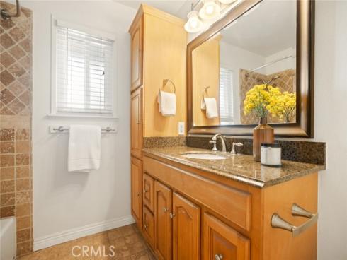 3636 S Main  D  Street, Santa Ana, CA