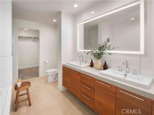 9  Macarthur Place  508 , Santa Ana, CA