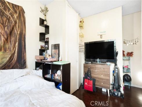 1602 N King  J1  Street, Santa Ana, CA