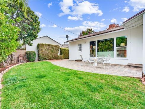 1005 W 20th  , Santa Ana, CA