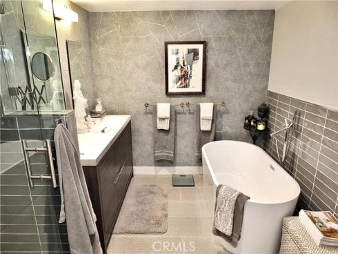 2705 N Flower  , Santa Ana, CA