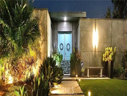 2705 N Flower  , Santa Ana, CA