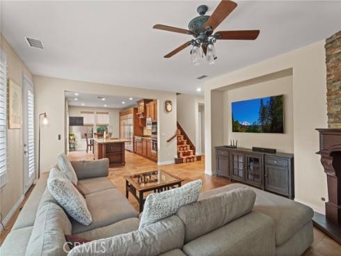 1858 W Meadowbrook  , Santa Ana, CA