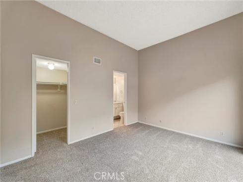 2670 W Segerstrom  f , Santa Ana, CA