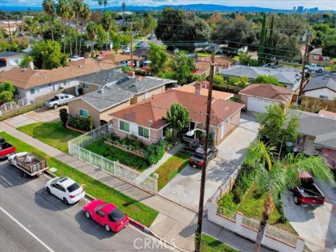 1626 W Mcfadden  , Santa Ana, CA