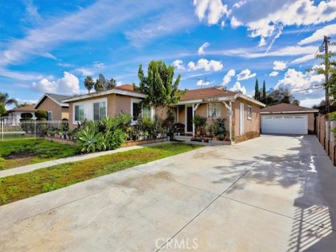 1626 W Mcfadden  , Santa Ana, CA
