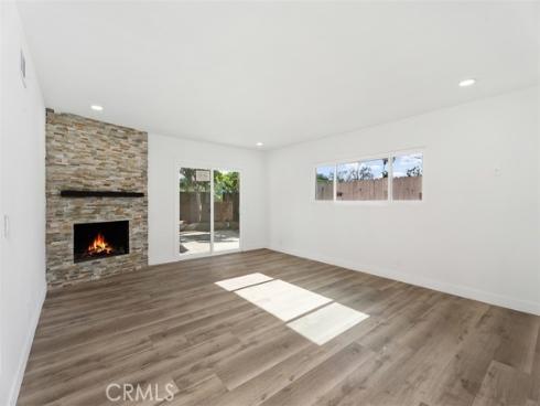 913 S Diamond  , Santa Ana, CA
