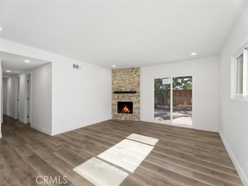 913 S Diamond  , Santa Ana, CA