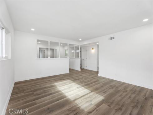 913 S Diamond  , Santa Ana, CA