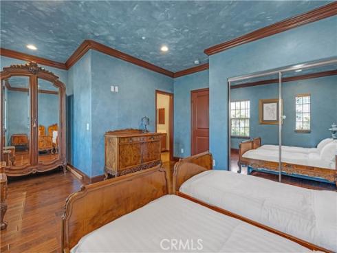 780 W Aster   Place, Santa Ana, CA