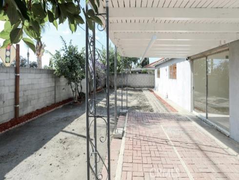 2910 W Cubbon  , Santa Ana, CA