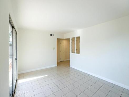 2910 W Cubbon  , Santa Ana, CA