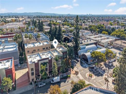 906 E Civic Center  , Santa Ana, CA