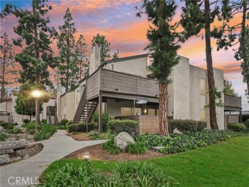 1430 Cabrillo Park B