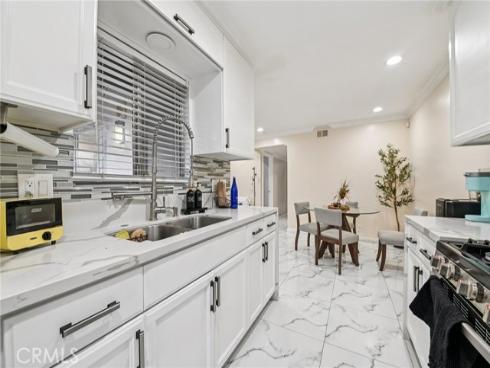 1430  Cabrillo Park  B , Santa Ana, CA