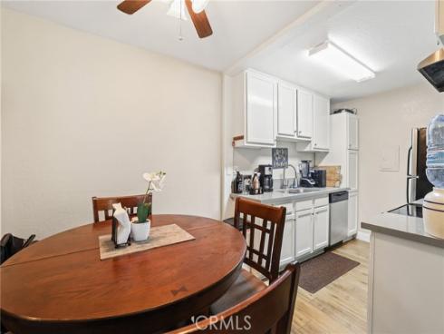 1030 W Macarthur  95  Boulevard, Santa Ana, CA