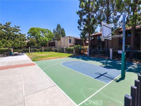 1030 W Macarthur  95  Boulevard, Santa Ana, CA