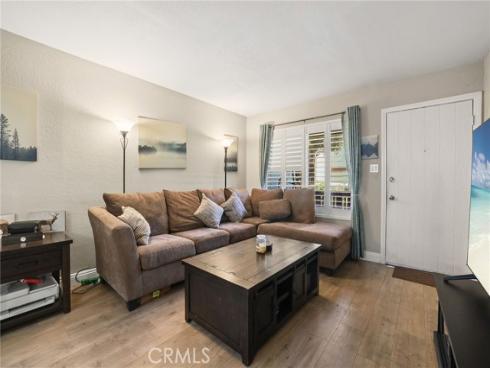 1030 W Macarthur  95  Boulevard, Santa Ana, CA